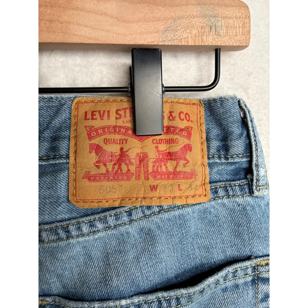 Levis 505 Regular Fit Straight Leg Light Wash Blue Denim Jeans Mens 30x32